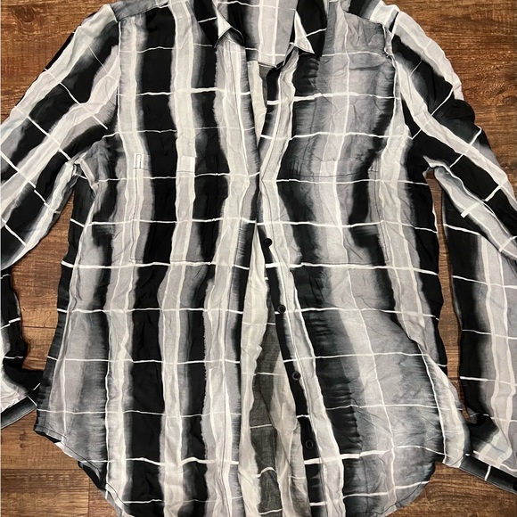 Anthropologie Cloth and Stone Shirt - Picture 2 of 4